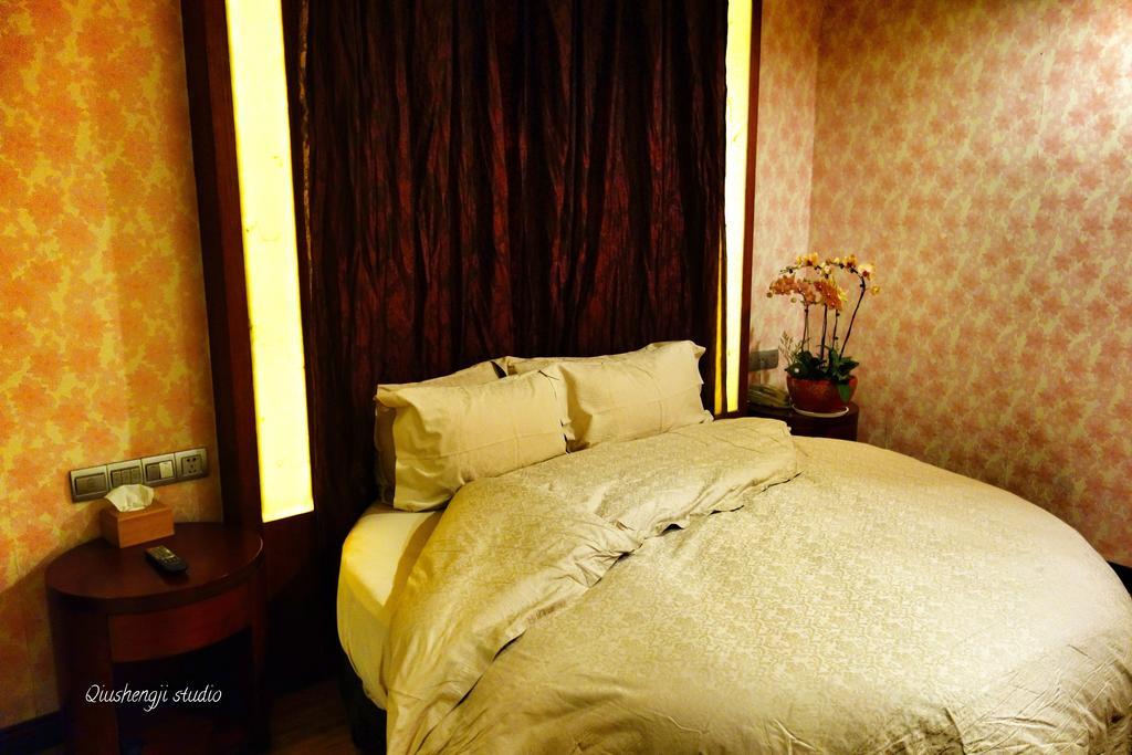 Manhattan Bund Business Hotel Shanghai Room photo