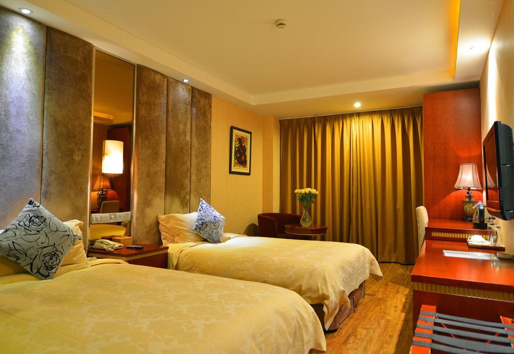 Manhattan Bund Business Hotel Shanghai Room photo