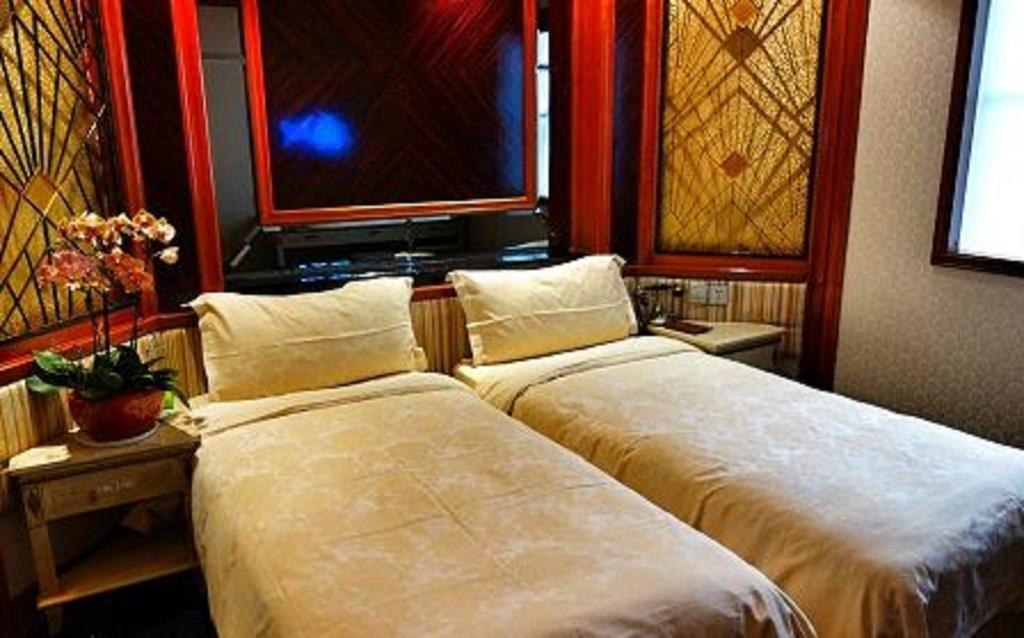 Manhattan Bund Business Hotel Shanghai Room photo
